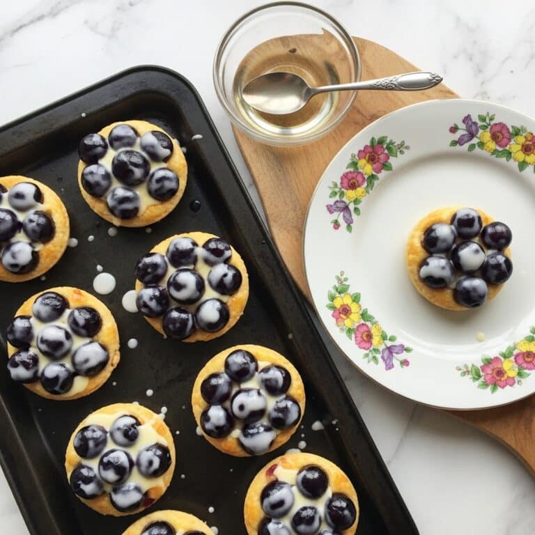 Grape and Cheddar Toast with Honey and Cayenne Recipe