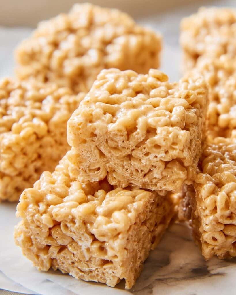 Salted Caramel Rice Krispie Treats Recipe