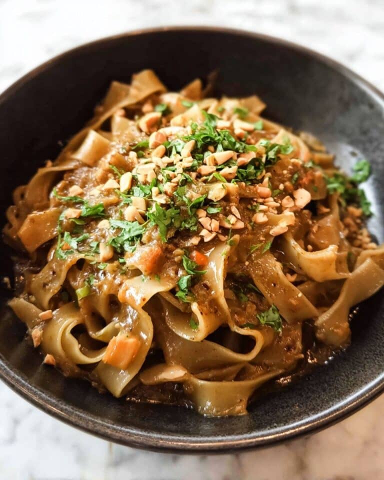 Stir Fried Noodles with Crunchy Peanut Sauce Recipe