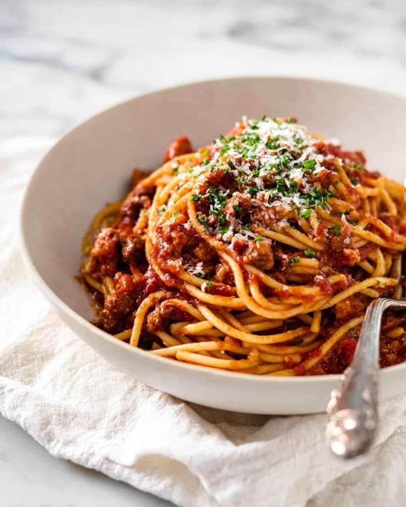 Bacon Pasta with Tomato Sauce Recipe